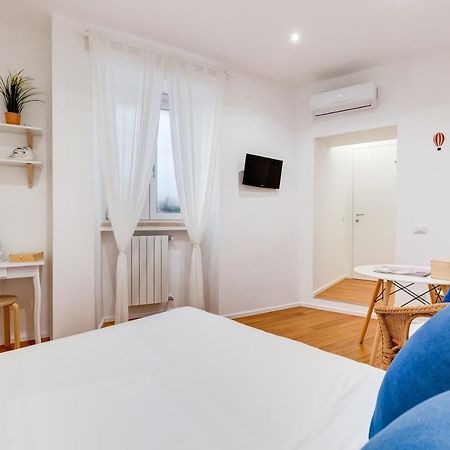Lovely And Modern Nest Near The Colosseum Rome Buitenkant foto