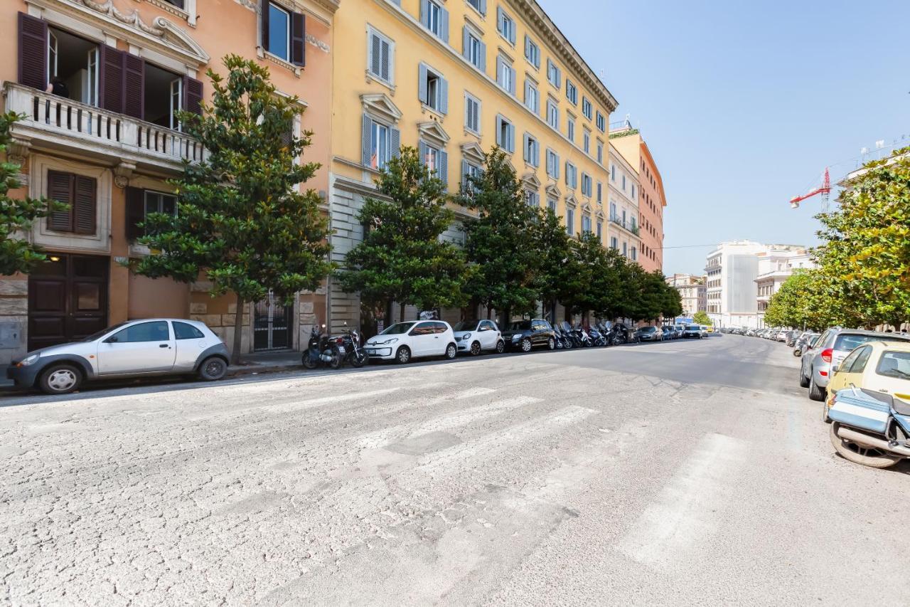 Lovely And Modern Nest Near The Colosseum Rome Buitenkant foto