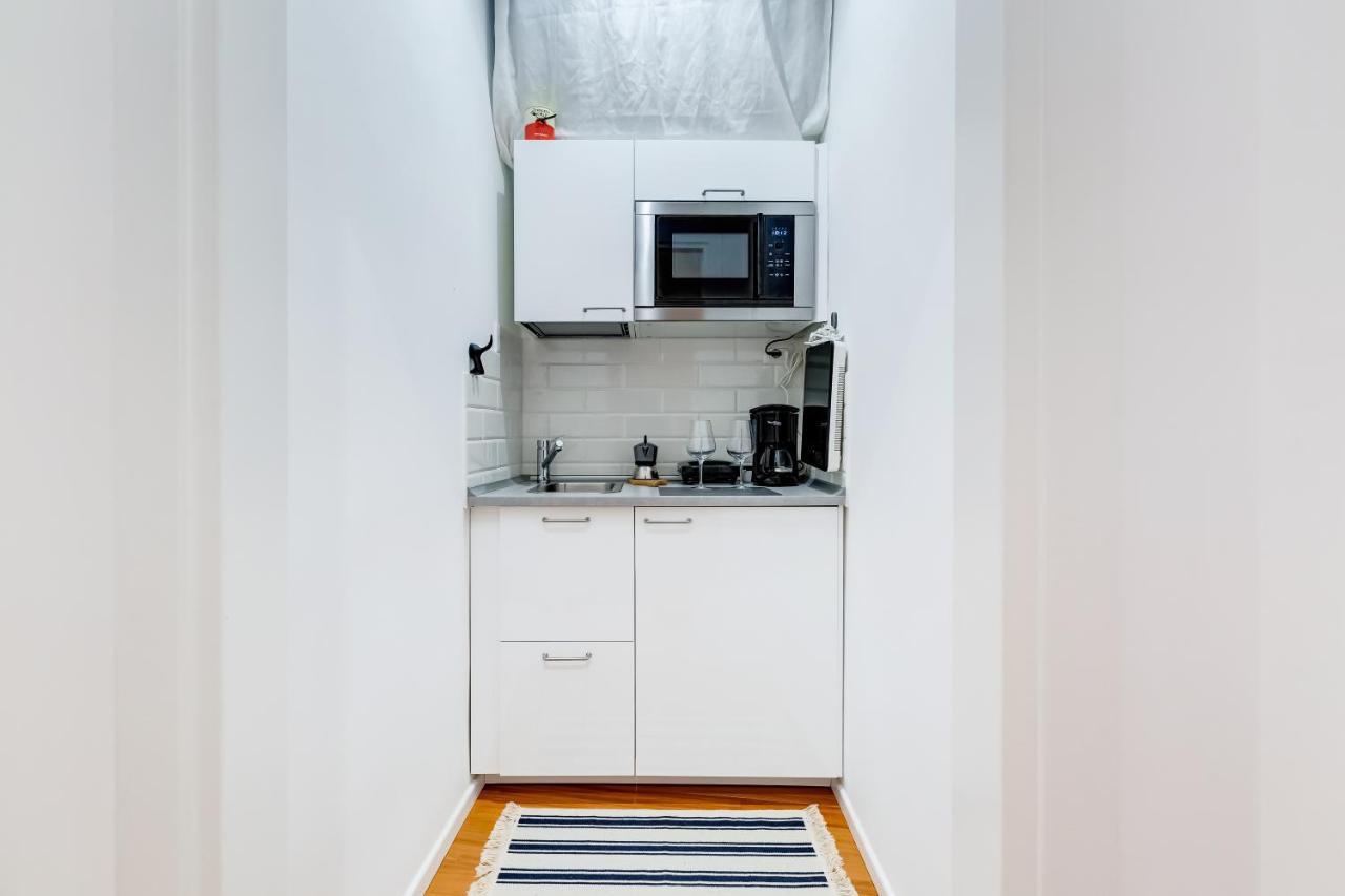 Lovely And Modern Nest Near The Colosseum Rome Buitenkant foto